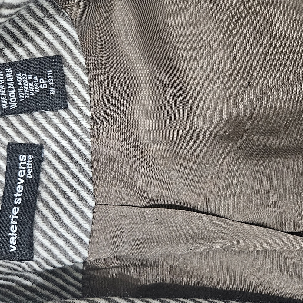 Valerie Stevens Vintage Women's Winter Coat Stripped Brown/ Ivory Elegant Sz 6P - Picture 6 of 6